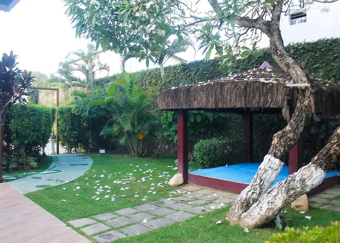 Hotel com vista: Farol de Itapuã Praia Hotel